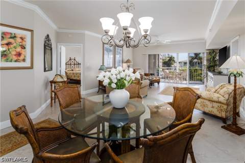 907 Panama Ct 203, Marco Island FL - photo 10 of 28