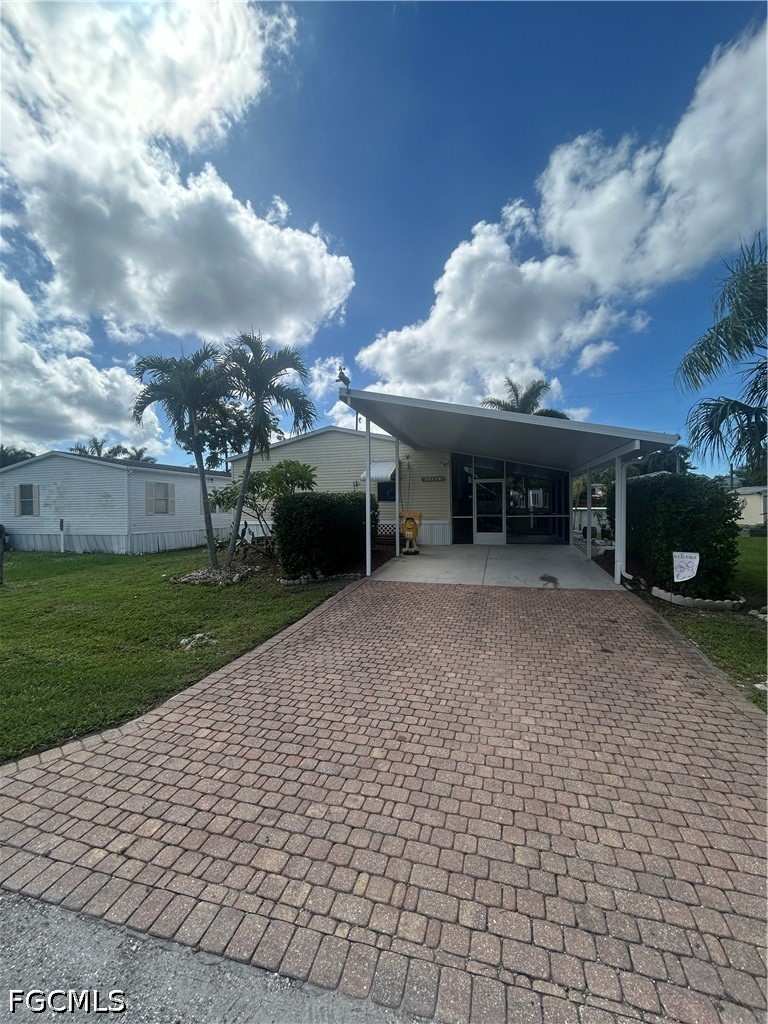 3 bedroom ManufacturedHome at 12921 Timothy Ln, Harvey Heights Unit 1, Fort Myers — photo 1