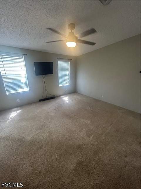 12921 Timothy Ln, Fort Myers FL - photo 8 of 34