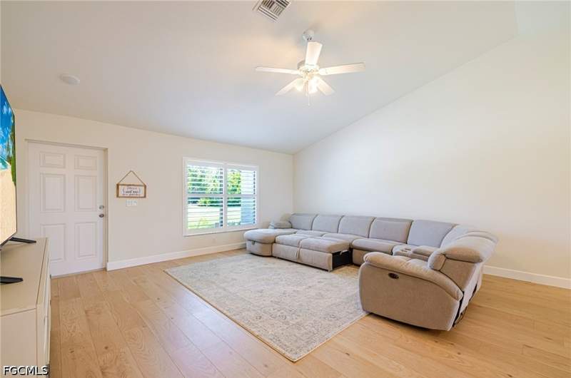 3 bedroom SingleFamilyResidence at 3410 NW 45th St, Cape Coral, Cape Coral — photo 4