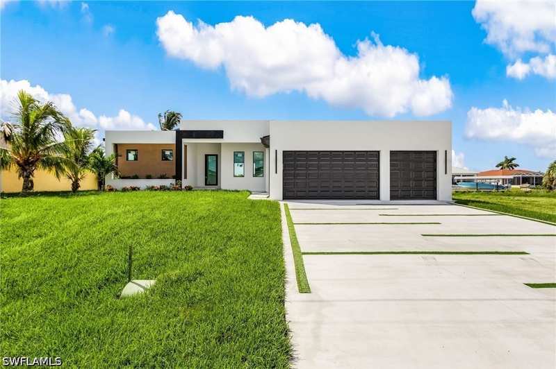4 bedroom SingleFamilyResidence at 4116 NW 36th Ln, Cape Coral, Cape Coral — photo 1