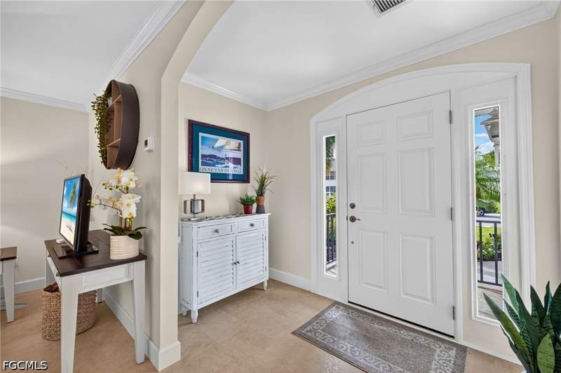 2 bedroom Attached at 1287 S Brandywine Cir, Brandywine, Fort Myers — photo 2