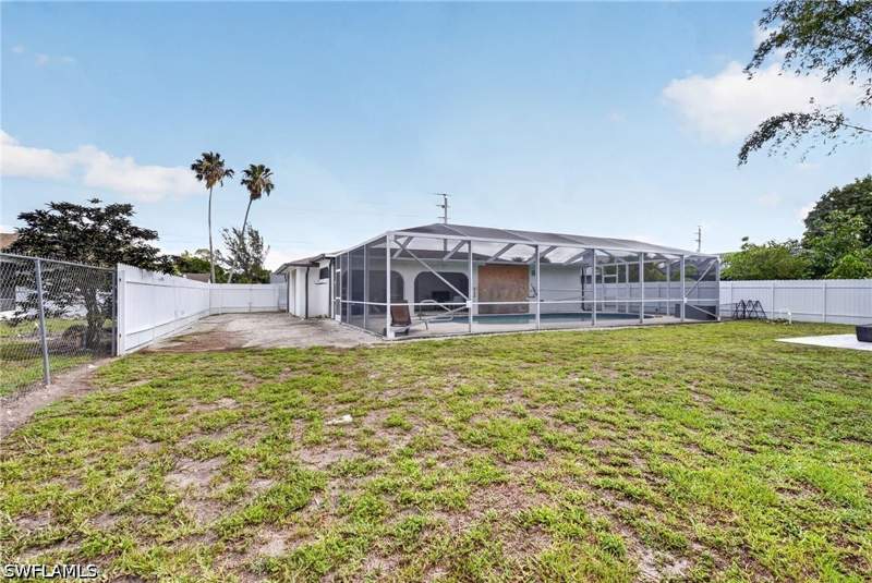 3 bedroom SingleFamilyResidence at 4572 32nd Ave SW, Golden Gate City, Naples — photo 3
