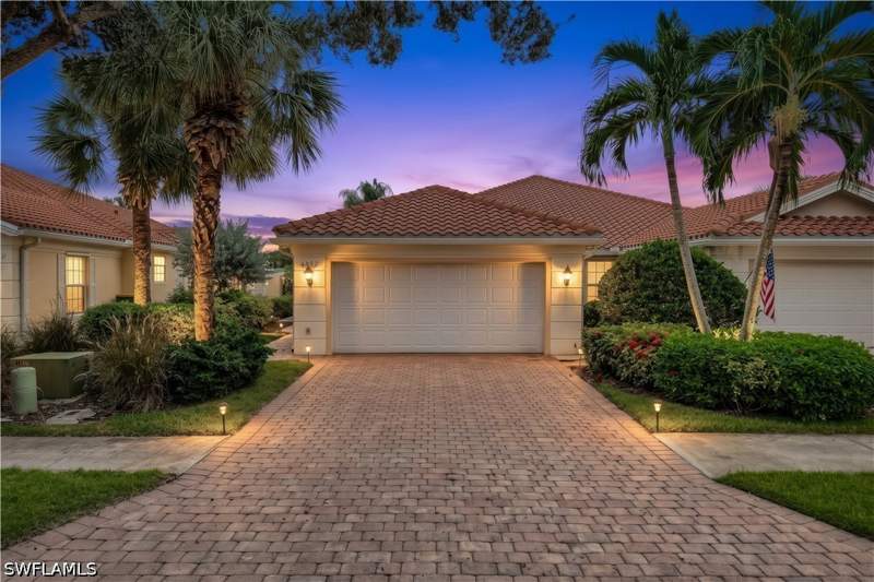 2 bedroom Attached at 4892 Lasqueti Way, Island Walk, Naples — photo 2