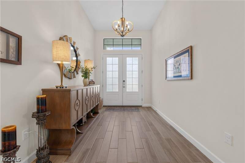 3 bedroom SingleFamilyResidence at 14211 Binghampton Dr, Remington Oaks, Fort Myers — photo 3