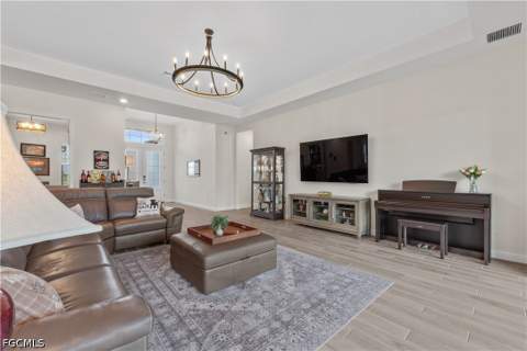 14211 Binghampton Dr, Fort Myers FL - photo 7 of 39