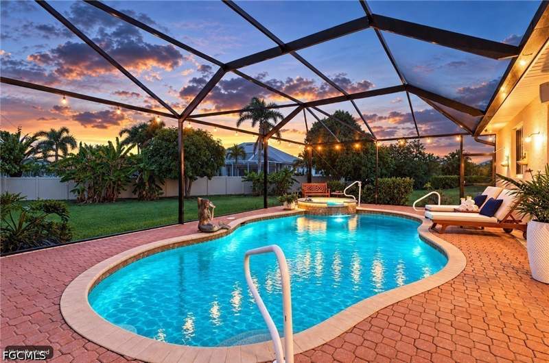 4 bedroom SingleFamilyResidence at 2529 Gleason Pkwy, Cape Coral, Cape Coral — photo 3