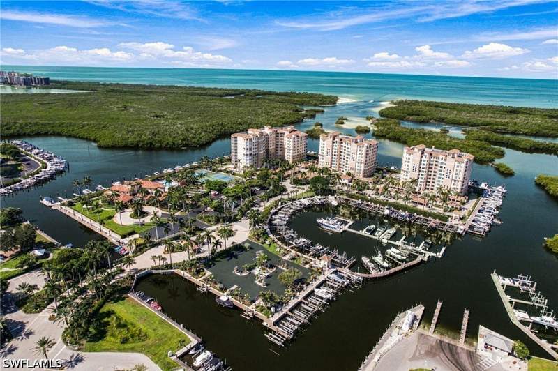 2 bedroom Condominium at 425 Dockside Dr 703, Pelican Isle, Naples — photo 3