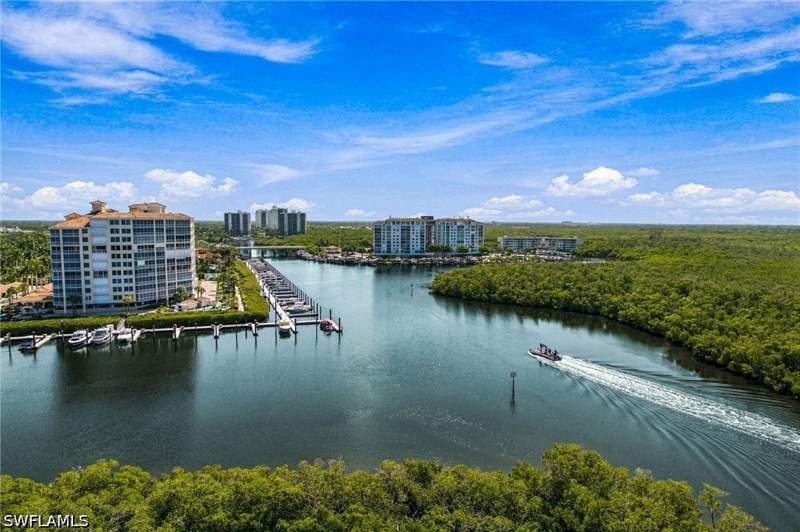 2 bedroom Condominium at 425 Dockside Dr 703, Pelican Isle, Naples — photo 5