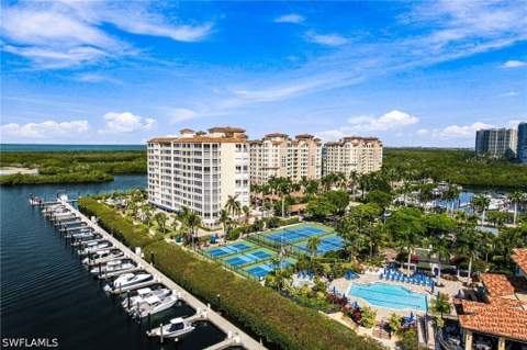 425 Dockside Dr 703, Naples FL - photo 6 of 50