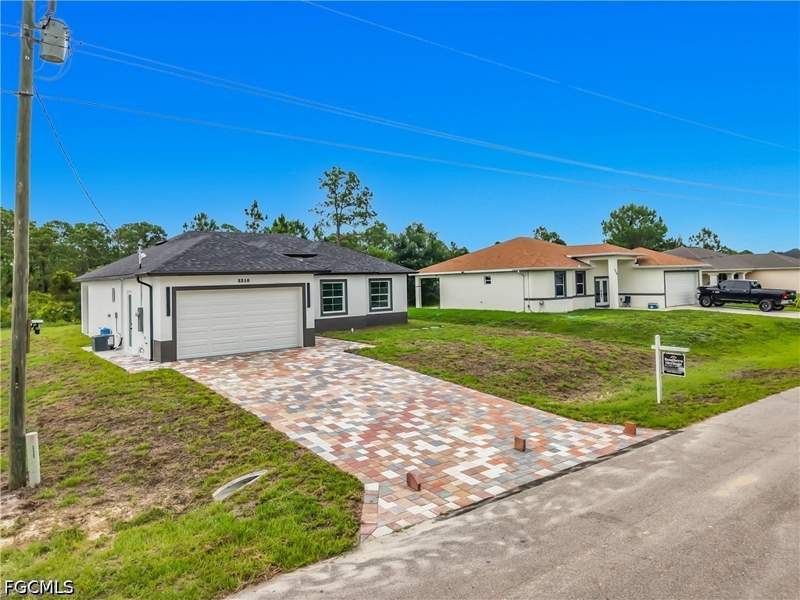 3 bedroom SingleFamilyResidence at 3310 61st St W, Lehigh Acres, Lehigh Acres — photo 4