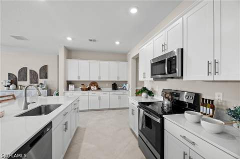 3269 Weston Manor Dr, Alva FL - photo 11 of 32