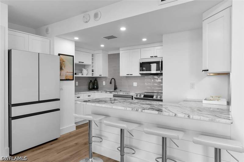 2 bedroom Condominium at 58 N Collier Blvd 510, Gulfview Apts Of Marco Island, Marco Island — photo 3
