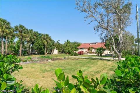 27557 Shore Dr, Bonita Springs FL - photo 10 of 46