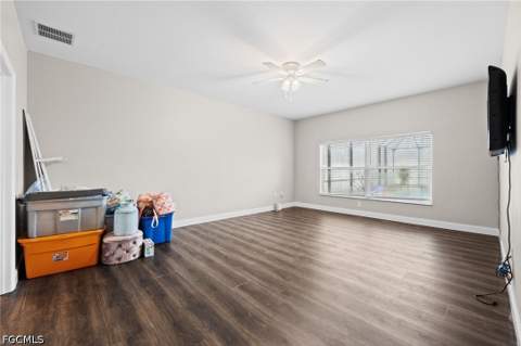 15752 Sunny Crest Ln, Fort Myers FL - photo 19 of 49