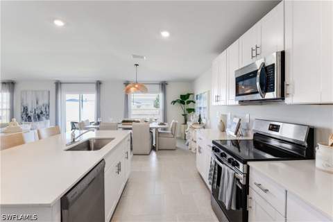 17061 Pompeii Way, North Fort Myers FL - photo 9 of 23