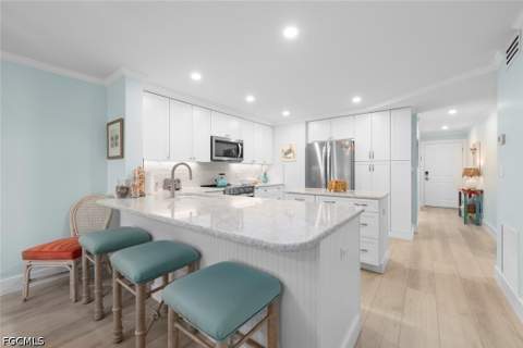 1785 Middle Gulf Dr A103, Sanibel FL - photo 8 of 47