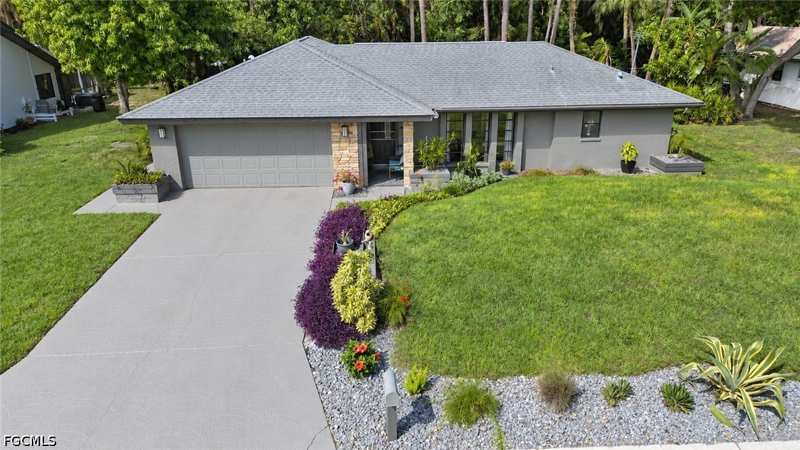 3 bedroom SingleFamilyResidence at 15341 Sam Snead Ln, North Fort Myers, North Fort Myers — photo 1