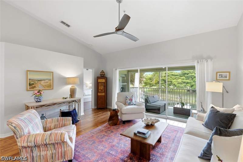 2 bedroom Condominium at 359 Dover Pl 203, Dover Place, Naples — photo 2