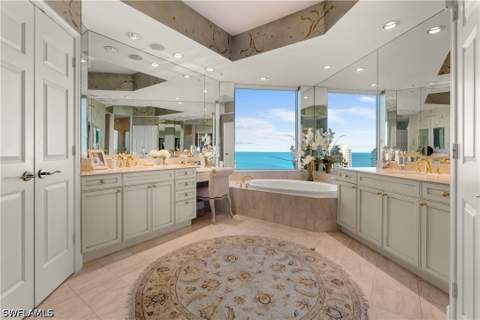 8930 Bay Colony Dr 2002, Naples FL - photo 11 of 23