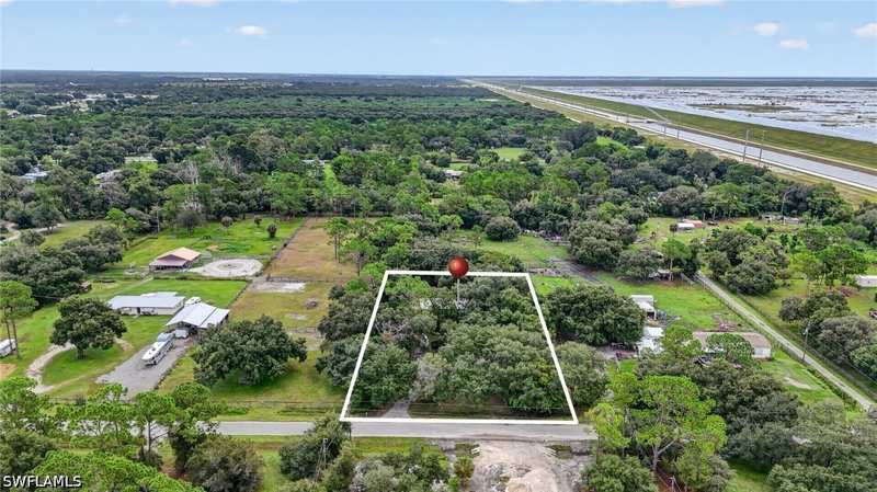 2 bedroom SingleFamilyResidence at 3889 W Double J Acres Rd, Labelle, Labelle — photo 1