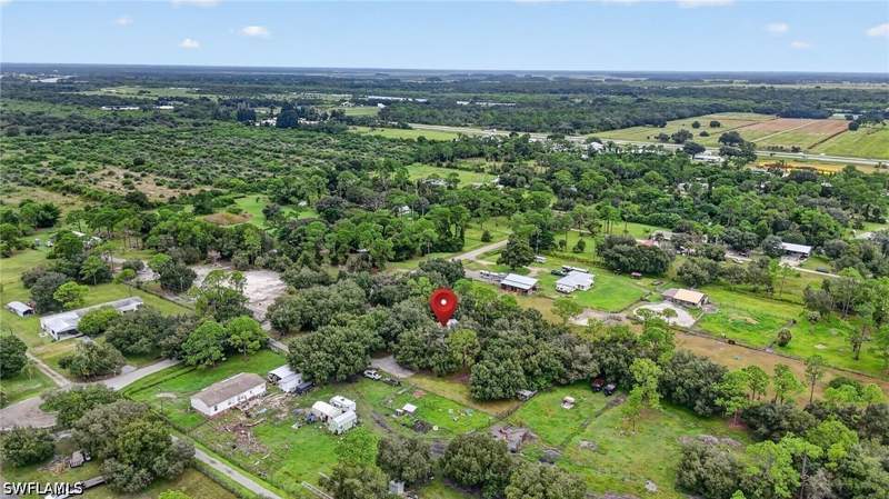 2 bedroom SingleFamilyResidence at 3889 W Double J Acres Rd, Labelle, Labelle — photo 4