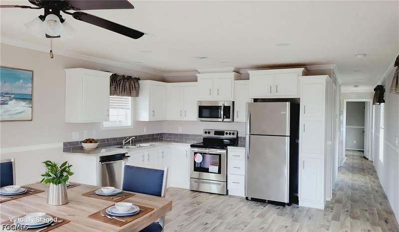 2 bedroom ManufacturedHome at 8 Shoreland Dr., Orange Harbor Mobile Home Park, Fort Myers — photo 5