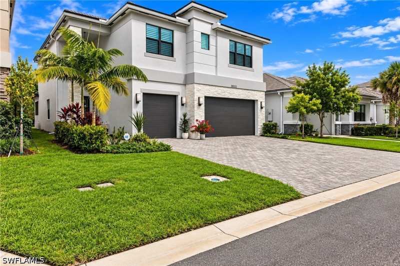 5 bedroom SingleFamilyResidence at 20322 Fair Oak Ln, Rivercreek In Estero, Estero — photo 1