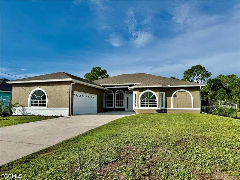4 bedroom SingleFamilyResidence at 338 Pyramid Ave, Lehigh Acres, Lehigh Acres — photo 1