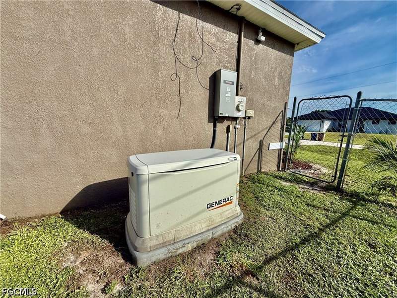 4 bedroom SingleFamilyResidence at 338 Pyramid Ave, Lehigh Acres, Lehigh Acres — photo 5