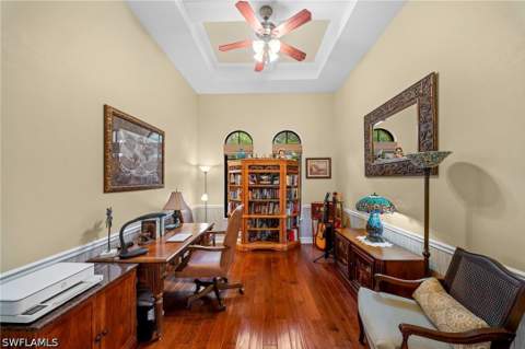 7733 Classics Dr, Naples FL - photo 11 of 47