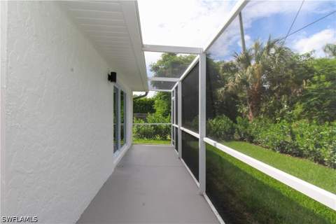 787 98th Ave N, Naples FL - photo 12 of 48