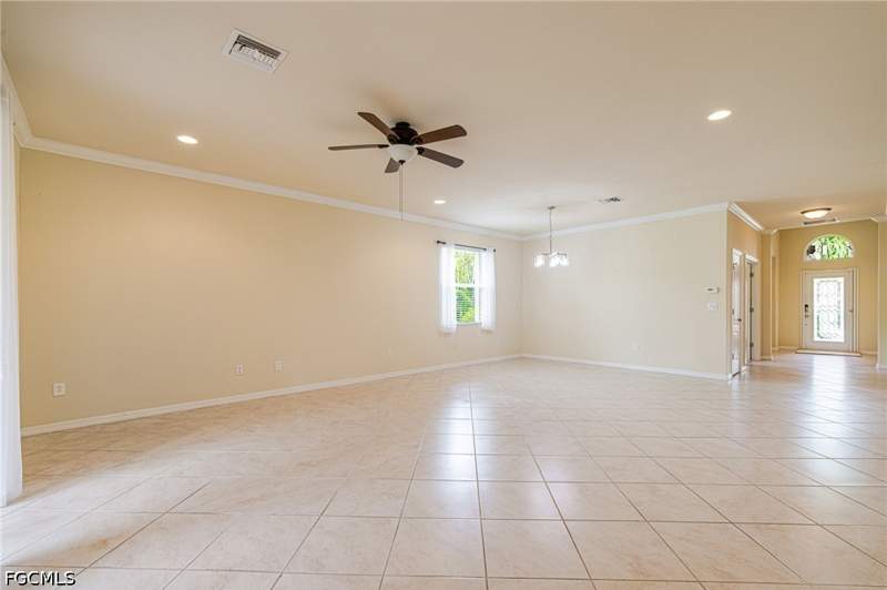 4 bedroom SingleFamilyResidence at 3404 Dandolo Cir, Bella Vida, Cape Coral — photo 4