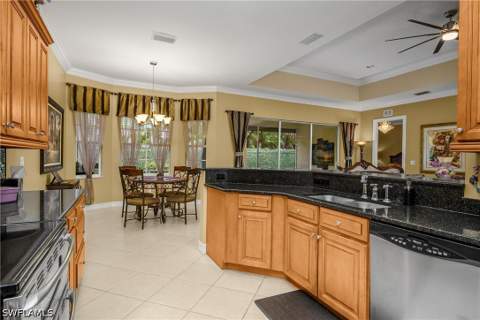 4806 Europa Dr, Naples FL - photo 12 of 39