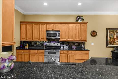4806 Europa Dr, Naples FL - photo 9 of 39