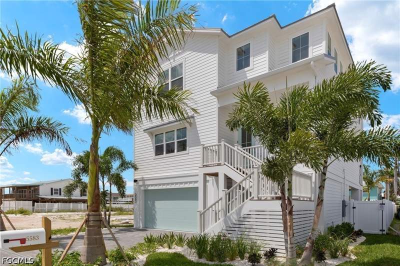 5 bedroom SingleFamilyResidence at 5583 Estero Blvd, Gulf Heights, Fort Myers Beach — photo 3