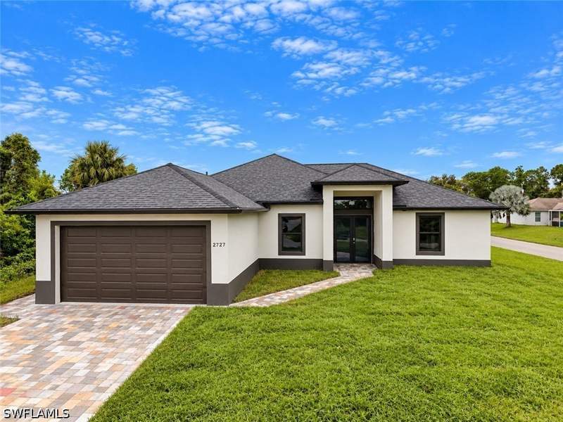 3 bedroom SingleFamilyResidence at 2727 1st St SW, Lehigh Acres, Lehigh Acres — photo 3