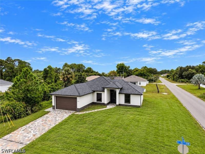 3 bedroom SingleFamilyResidence at 2727 1st St SW, Lehigh Acres, Lehigh Acres — photo 5