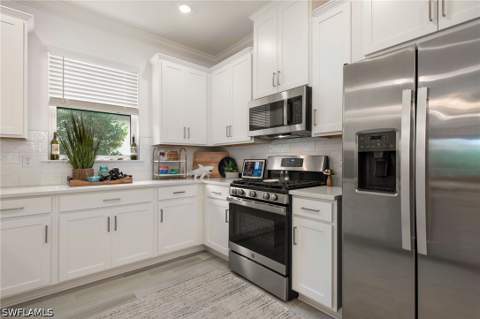 15545 Vittorio St, Naples FL - photo 11 of 44