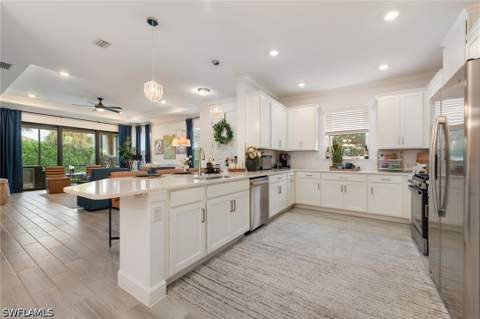15545 Vittorio St, Naples FL - photo 9 of 44