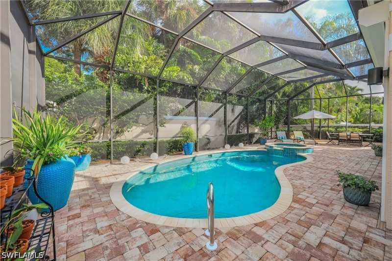 3 bedroom Detached at 353 Carlton Pl 33, Carlton Place, Naples — photo 1