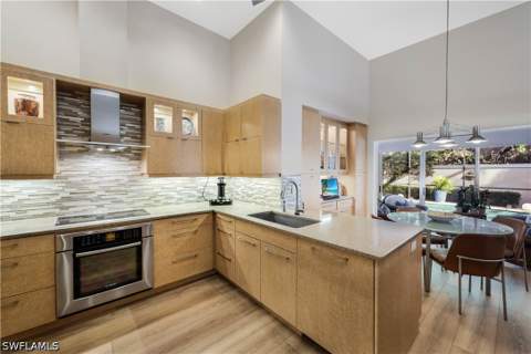 353 Carlton Pl 33, Naples FL - photo 12 of 37