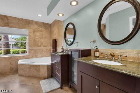 11865 Grand Isles Ln, Fort Myers FL - photo 21 of 41