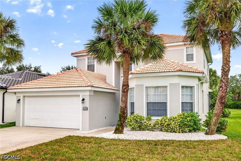5 bedroom SingleFamilyResidence at 12503 Stone Tower Loop, Stoneybrook, Fort Myers — photo 2
