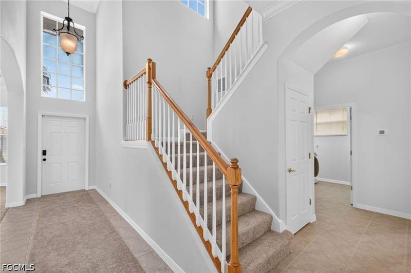 5 bedroom SingleFamilyResidence at 12503 Stone Tower Loop, Stoneybrook, Fort Myers — photo 3