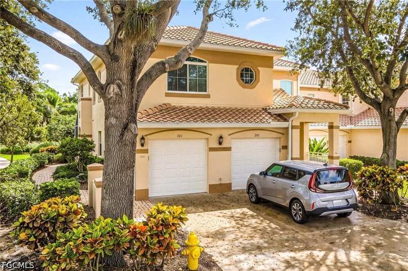 2 bedroom Condominium at 28060 Palmas Grandes Ln 101, Las Brisas At Spanish Wells, Bonita Springs — photo 1
