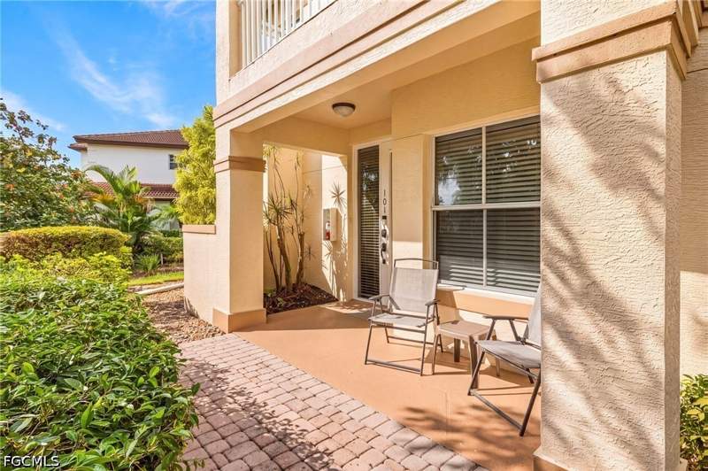 2 bedroom Condominium at 28060 Palmas Grandes Ln 101, Las Brisas At Spanish Wells, Bonita Springs — photo 2