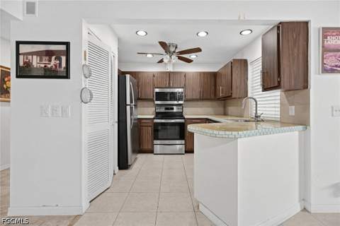 2407 NW 41st Ave, Cape Coral FL - photo 11 of 31