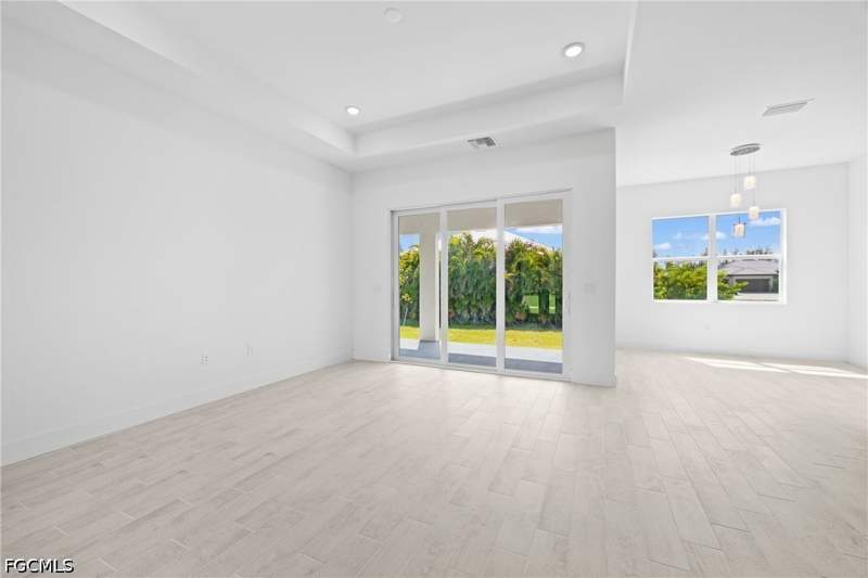 4 bedroom SingleFamilyResidence at 4314 NW 22nd St, Cape Coral, Cape Coral — photo 4