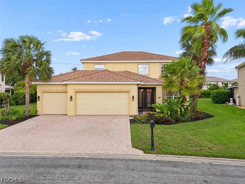 5 bedroom SingleFamilyResidence at 13405 Little Gem Cir, Magnolia Lakes, Fort Myers — photo 1